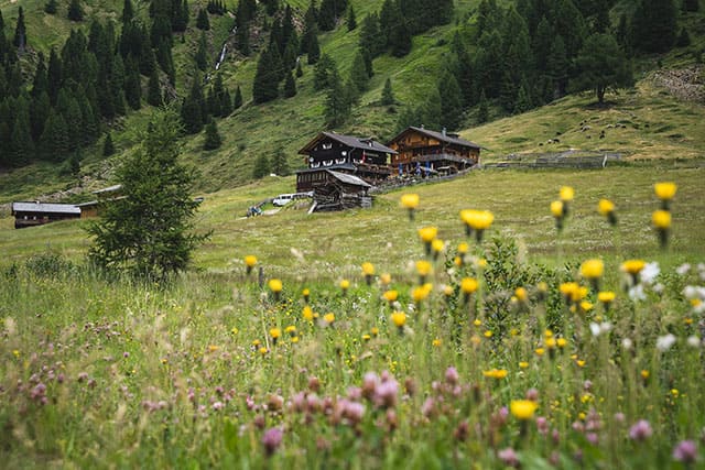 Volzeinerhütte in Außervillgraten | © TVB Osttirol / Thomas Herdieckerhoff